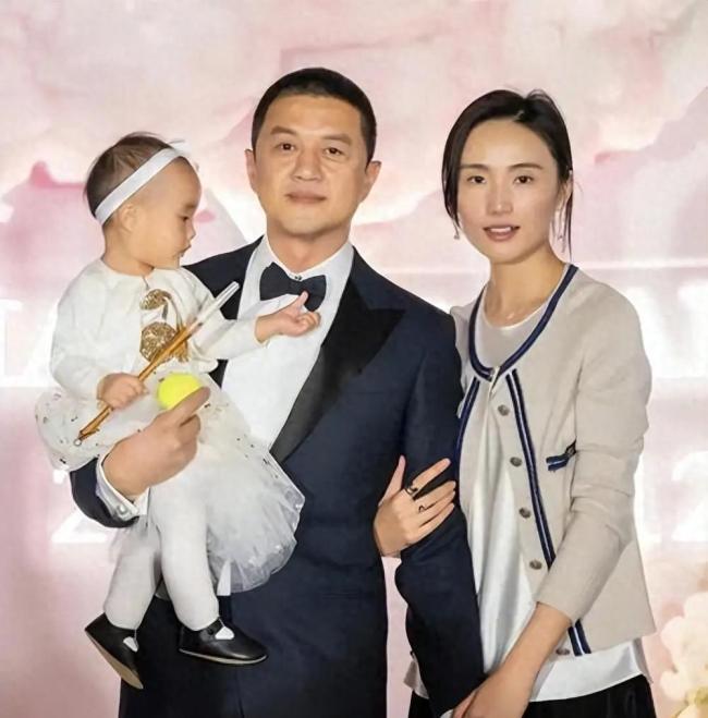 李亚鹏称欠的2600万都是涨租部分