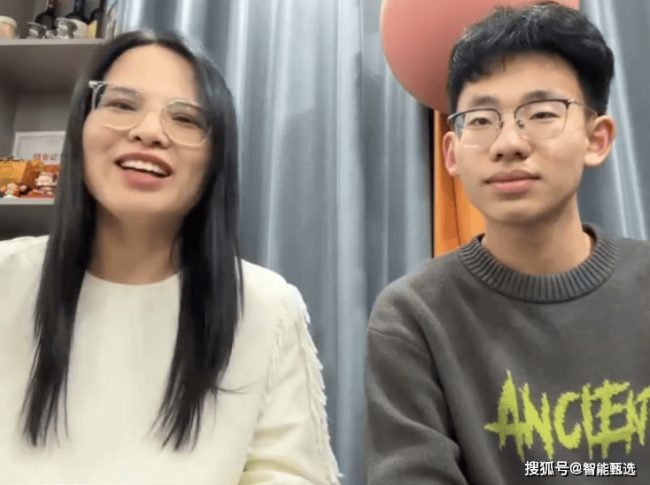 全网最听劝妈妈创意早餐走红，温情早餐温暖人心