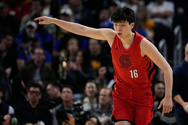 7天6赛！杨瀚森发展联盟19分8失误 体能极限挑战