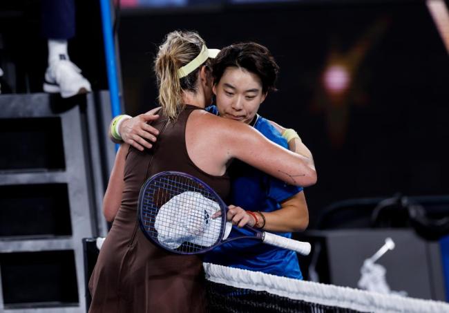 白卓璇vs萨巴伦卡 新星挑战世界第一