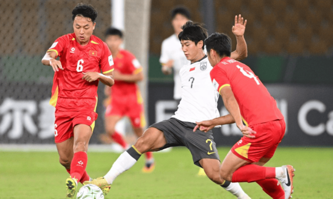 第四档球队的奇迹！国足连斩3个小组第一 U23创历史佳绩
