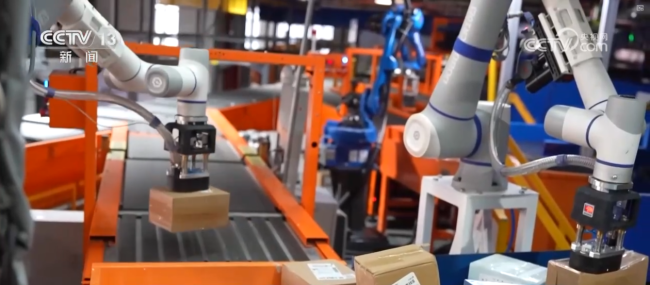 以科技创新为引擎 物流装备“中国智造”走向全球