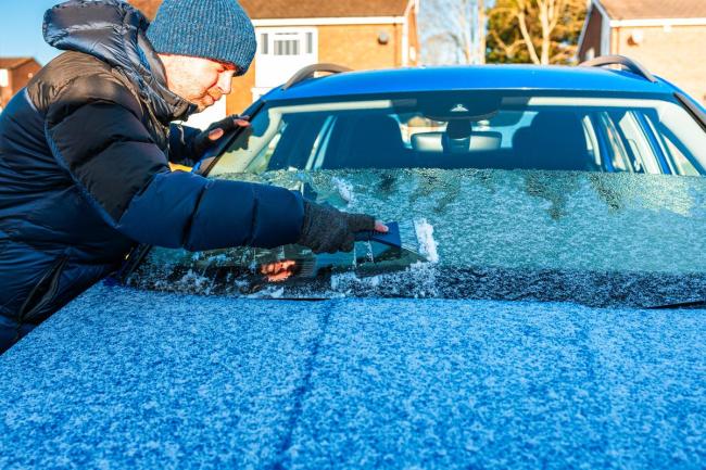 零下30度洗车秒结冰 极寒天气洗车隐患多