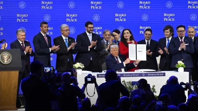 79岁的特朗普生气狂发80条帖子 取代联合国计划泡汤