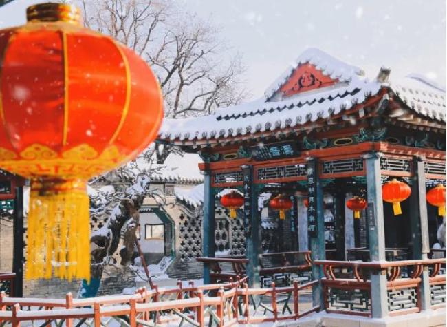 全国多地景区推出马年限定福利 属马、姓马免费游