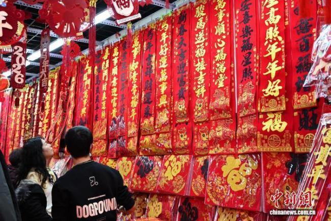 过年春联怎么贴 传统习俗迎新年