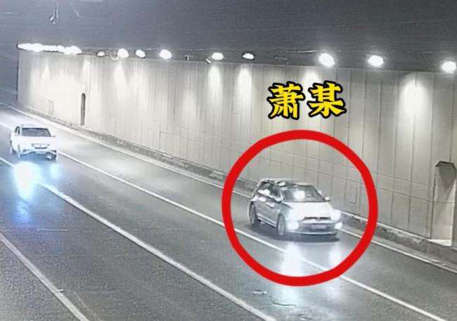 男子违法骑电动车被撞身亡自担全责 醉驾逆行不戴头盔