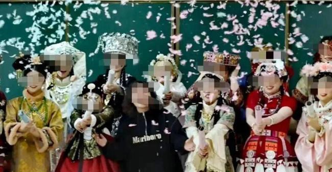 校方回应女教师校内宿舍病亡 责任归属引争议