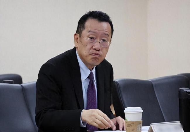 国民党民代怒批顾立雄“装神弄鬼” 质疑军购预算必要性