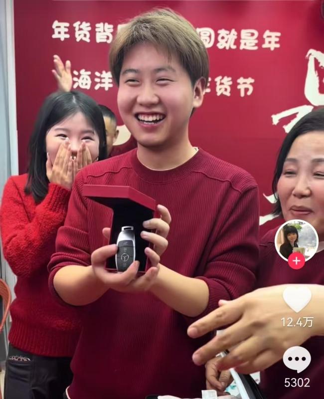 孙卓坦言不知父母寻亲的艰辛 重聚后的幸福时光