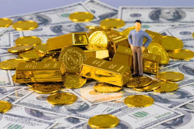 餐饮雇主入手30千克白银变现93万 精确抄底逃顶