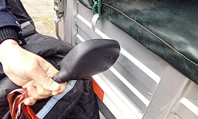 肇事者销毁证据被民警制止 警民携手还原真相