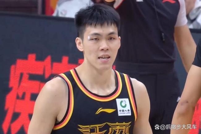 大爆冷！新疆狂输江苏20分 庞峥麟29+8完胜阿不都仅6分：国家队新星崛起