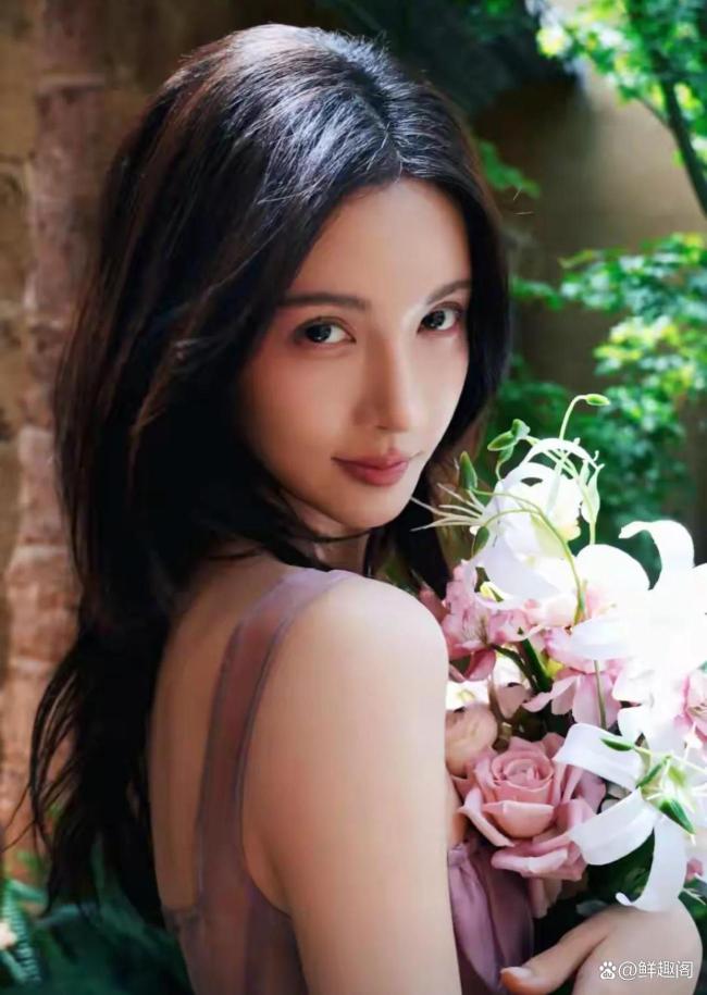 交警否定网传金晨驾车监控信息 真相待访问