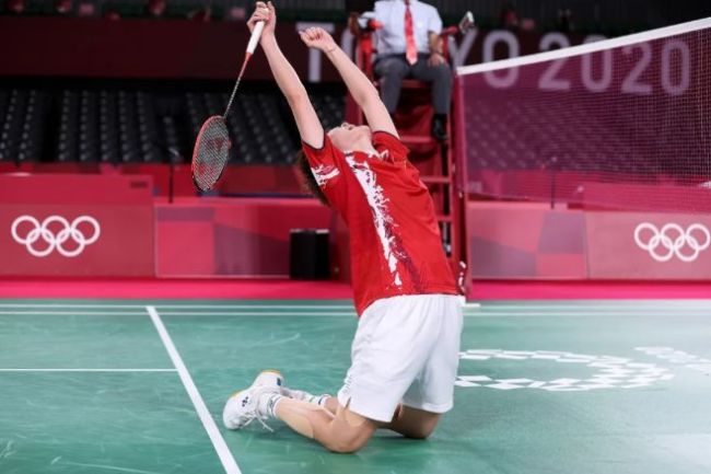 陈雨菲：不再掩藏赢球的“贪念” 张宁的三个字让我找回我方 从低谷到巅峰的鼎新