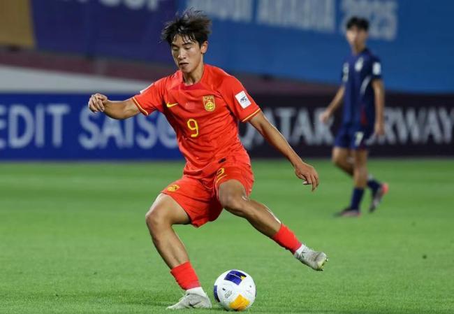 魏祥鑫暂别欧塞尔！上半年先踢中甲，今年7月年满18岁正式留洋 备战中甲与留洋挑战