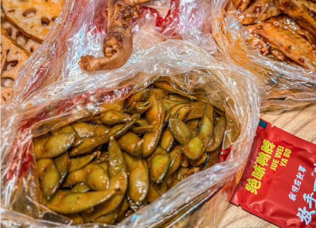 卤味三巨头业绩分化 绝味上市首亏 多重因素致亏损