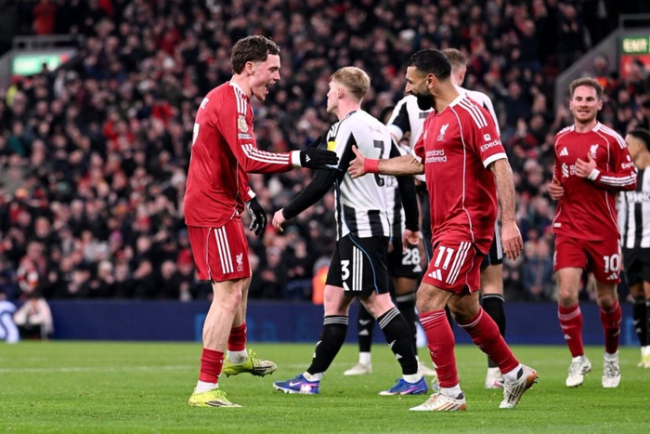 利物浦4-1逆转纽卡