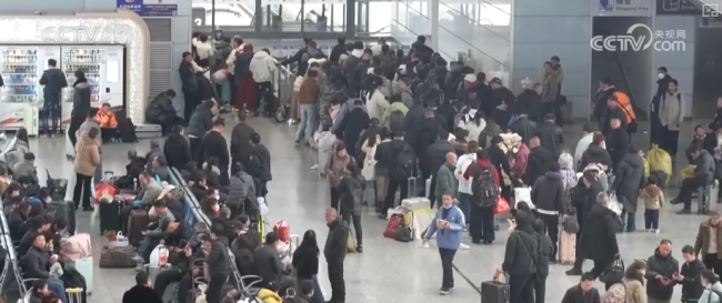 AI巡检 服务升级“组合拳”就位 护航旅客平安返乡