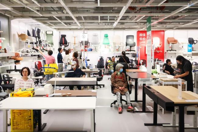 哈尔滨宜家闭店播送听哭若干东谈主 时期遣散激励共识