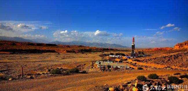 天山观察丨塔里木油田钻出250座“地下珠峰”