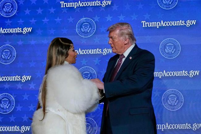 特朗普怒斥格莱美主持人诽谤 白宫与娱乐圈法律大战