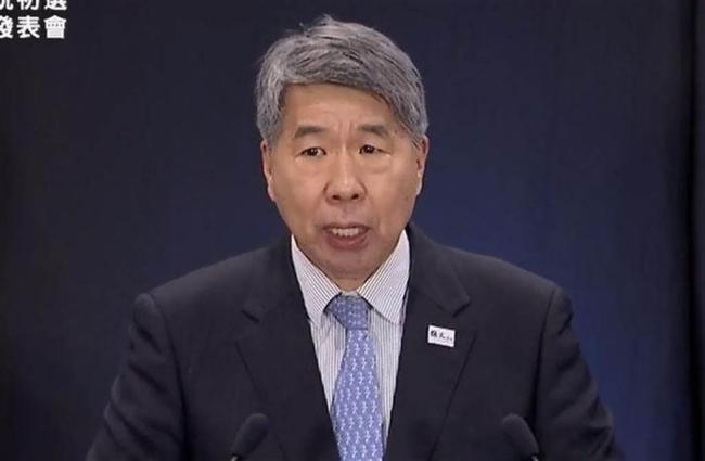 张亚中揭批为何台湾被美国随意奚落