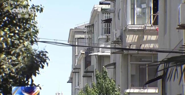 警方抓获首饰窃贼