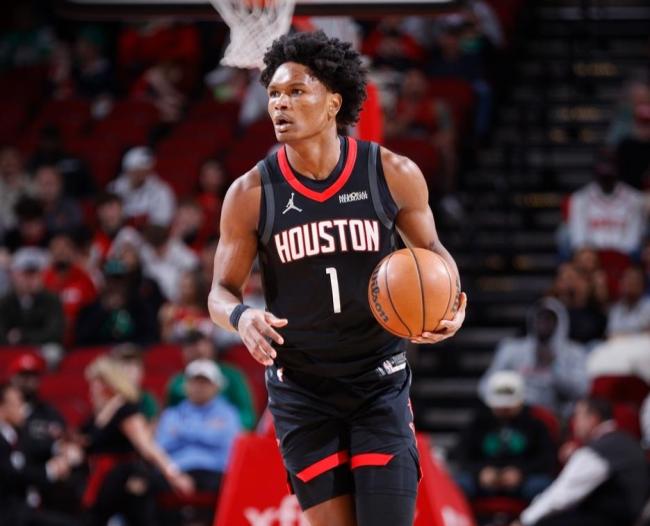 乌度卡申京被驱散 火箭惨败绿军 里面问题频现