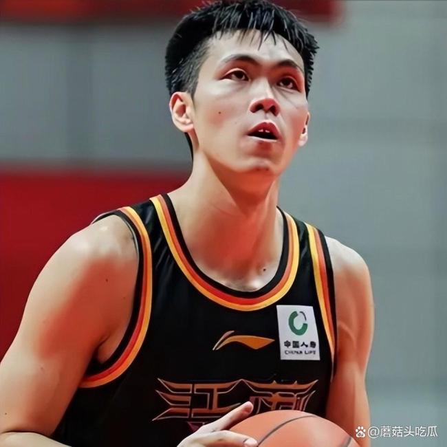 其他主帅不敢用？郭士强将他招入男篮 草根逆袭震撼上演