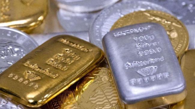 金饰克价整夜跌74元 市集转动金银都跌