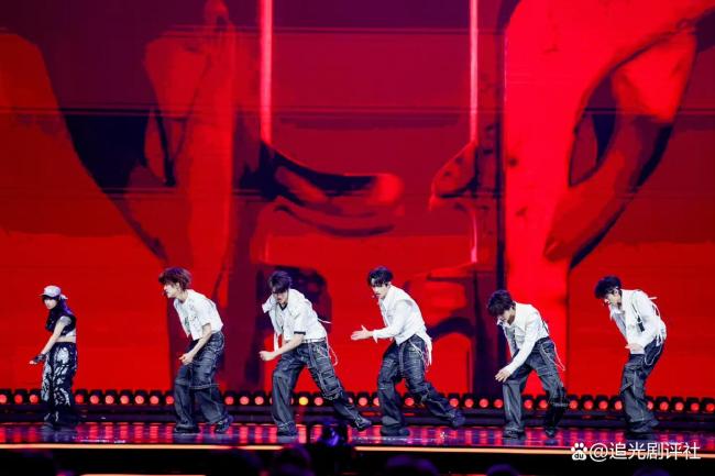 肖战有我方的冰嬉名所在 内场躲C位细节见示养