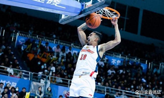 上海力克广东 晋级CBA俱乐部杯四强 团队顺利精明赛场