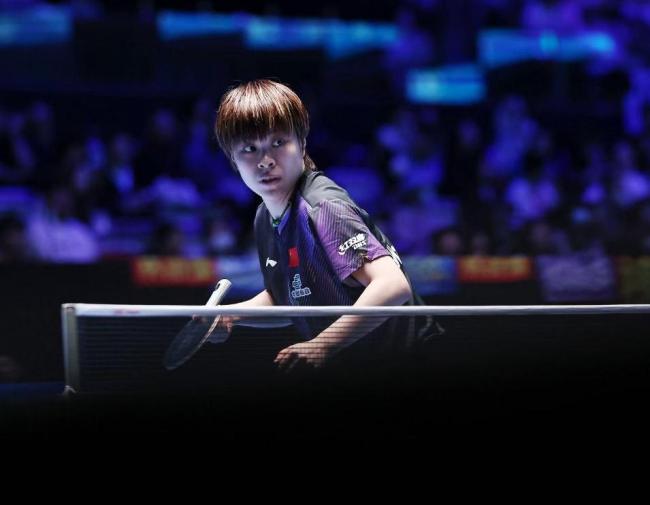 王曼昱3比0王艺迪 强势反手横扫晋级