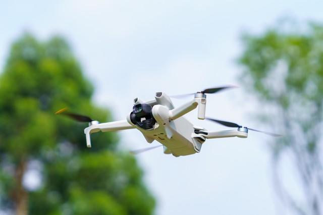 二手无东谈主机现“抛售”潮