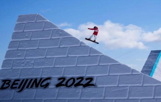 谷爱凌恢复第一溜造作 对持与期待并存