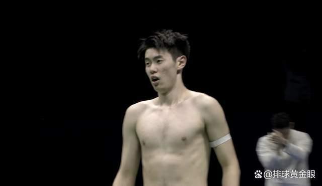 董天尧脱衣庆祝！国羽4位小将立功逆转韩国，中日会师男团决赛 小将闪耀逆转胜