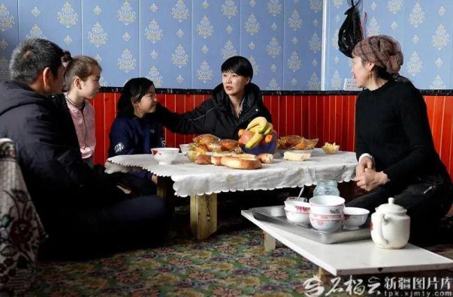 贺娇龙受伤、救治细节透露 勇敢女侠的临了技能