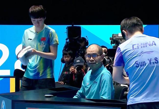 乒乓亚洲杯:孙颖莎首次夺冠!挽救赛点4-3险胜,王曼昱无缘卫冕 巅峰对决展现国乒实力