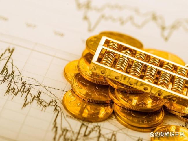 黄金白银再爆发 金饰价涨到1568元 市场波动加剧