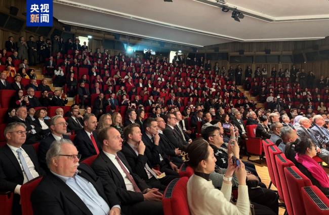 总台春晚宣传片亮相中国驻德国使领馆春节招待会