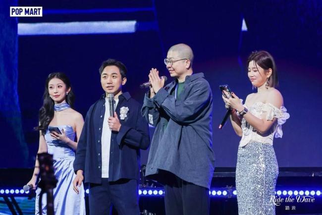 LABUBU旧年卖了超1亿只 泡泡玛特销量立异高