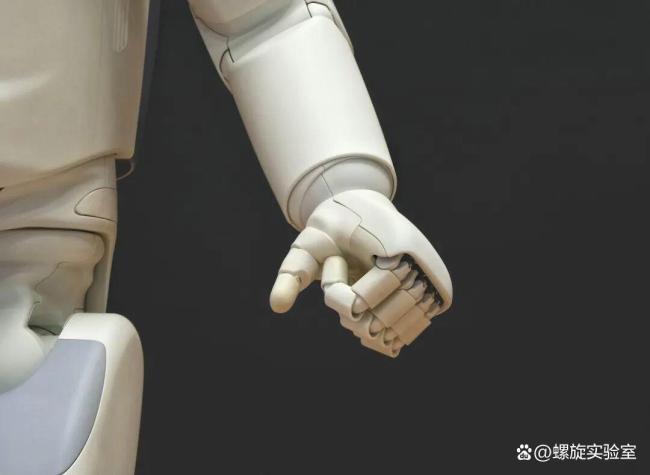 “不务正业”的李想,在打什么算盘? 押注AI与机器人领域