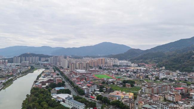 未来3年，楼市最值得关注的地方 县域经济崛起带动房产稳健增值