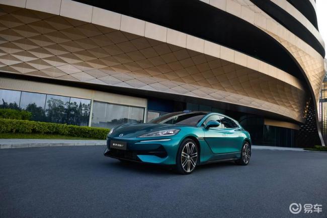 全新腾势Z9GT都升级了什么 比亚迪黑科技加持