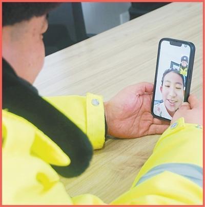 年味就在双向奔赴的亲情里 换个地点也换种体验