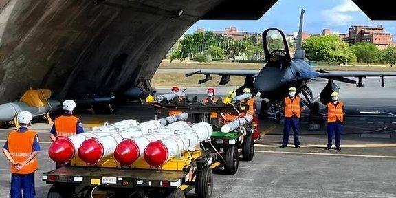 中方回应特朗普预计4月初访华 军售影响访华计划