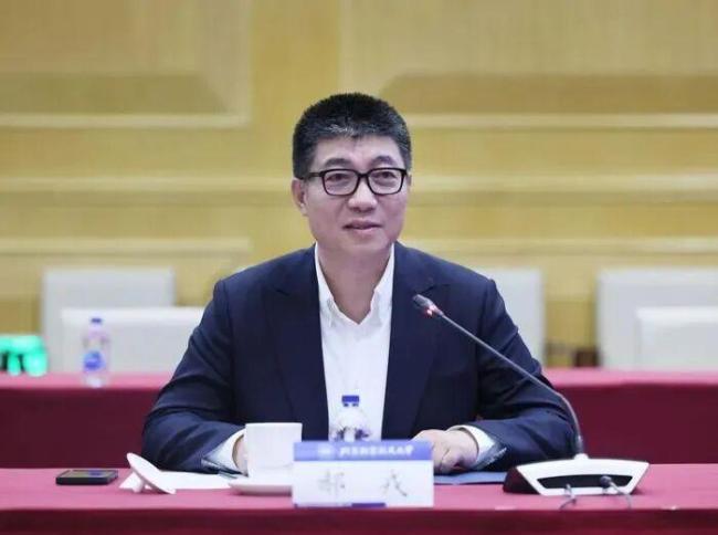 中戏2个月3东谈主投案 多名高层主动罗致看望