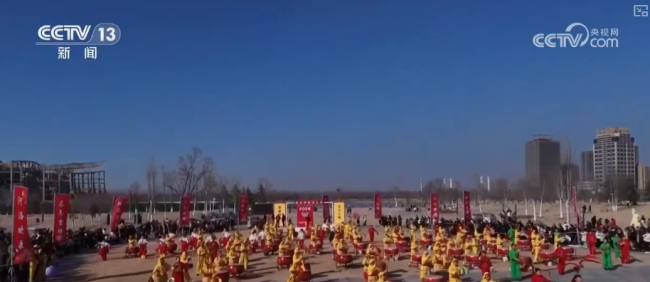 百饱读都鸣 多彩习尚“引客来”瑰丽非遗年味浓