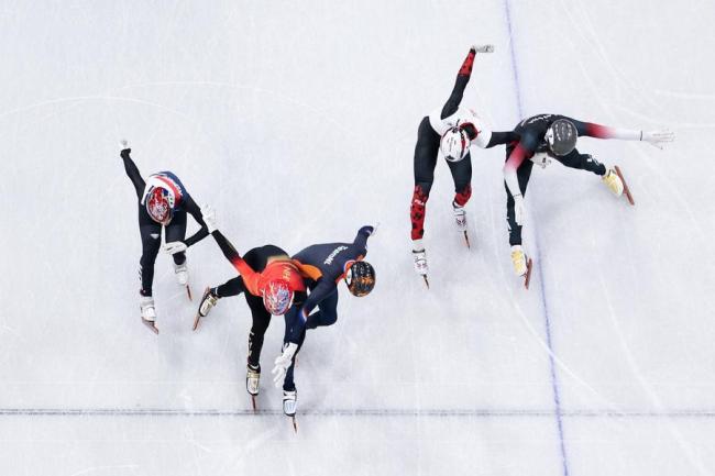 佟立新:要相信中国短道速滑队,他们从未让人失望